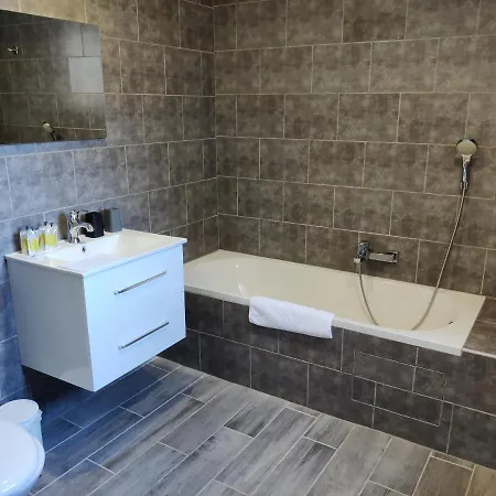 Hotel Les Voyageurs - 3*