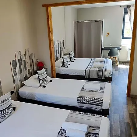 Les Voyageurs - Hotel